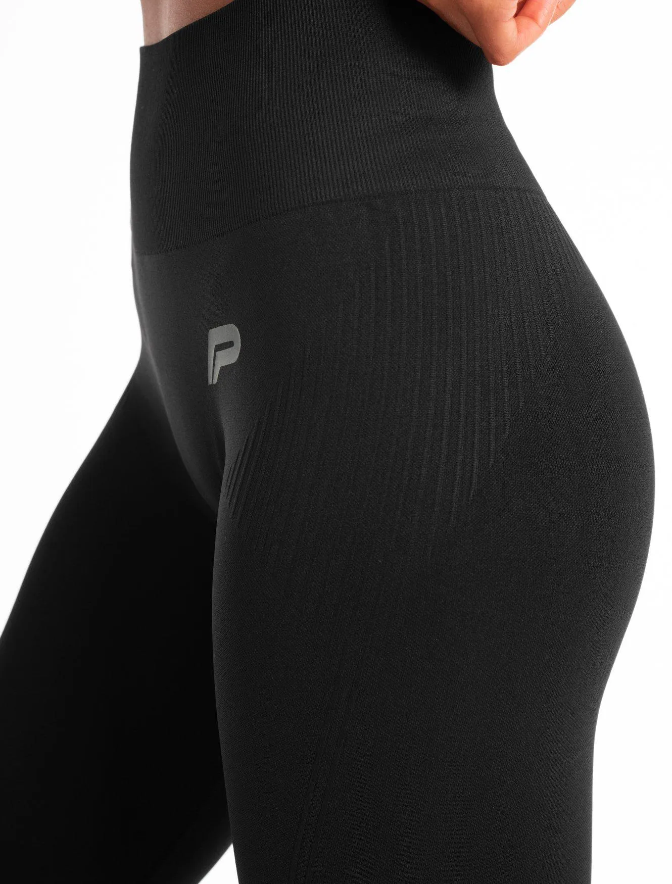 ADAPT Seamless Leggings - Blackout