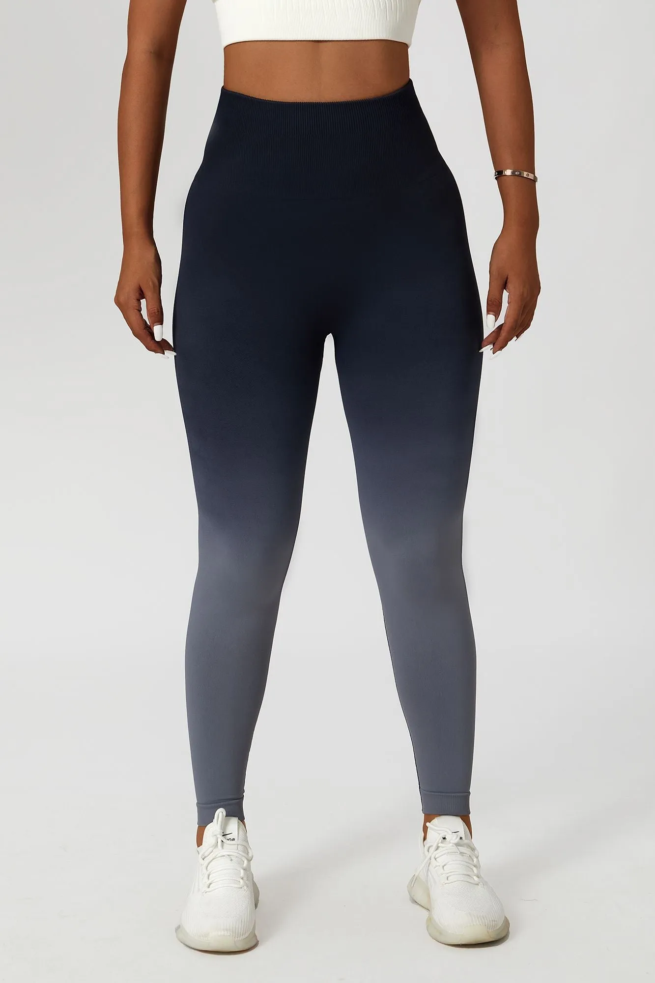 Ombre Seamless Scrunch Butt Legging