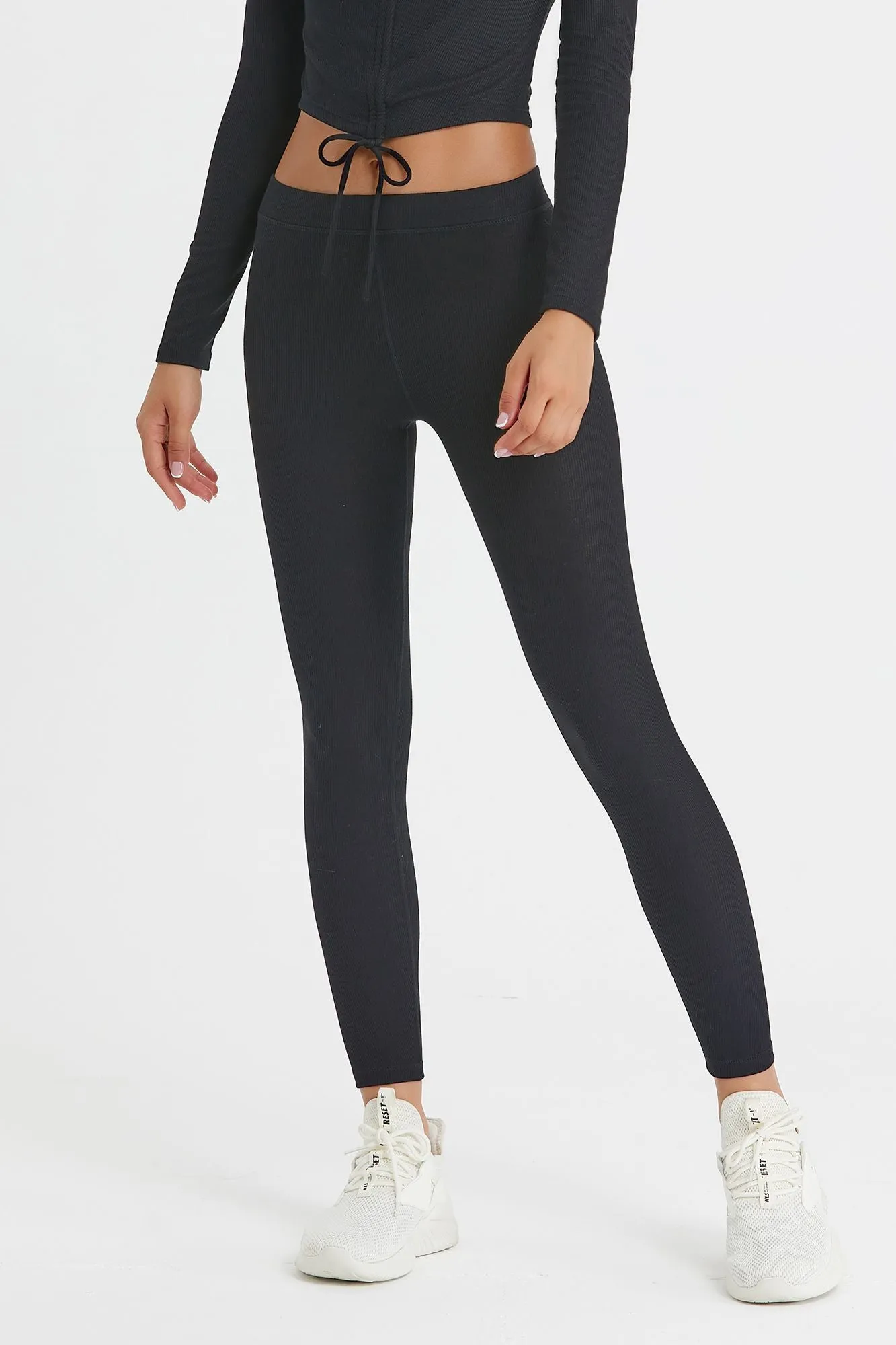 Ribbed Mid-Waist Workout Leggings